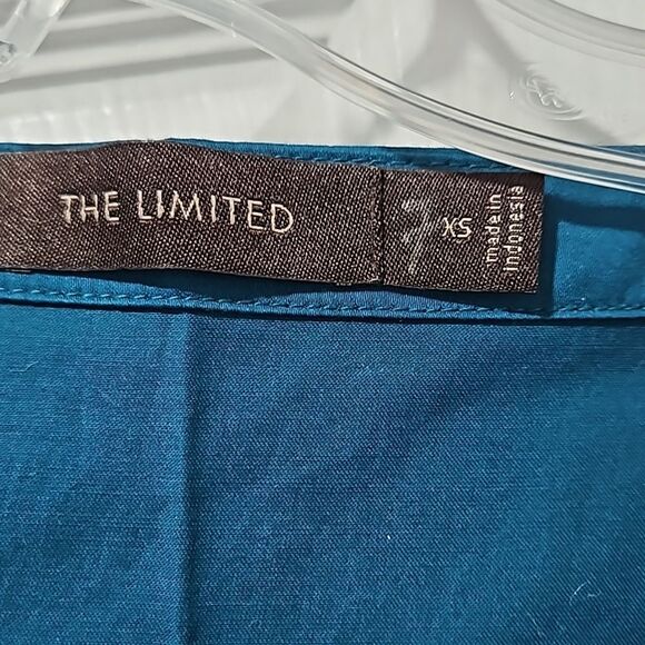 Limited Teal Top - Picture 2 of 3